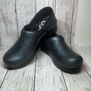 Sanita Women's Original Professional Blue Pebble Clog size EU38 US7.5